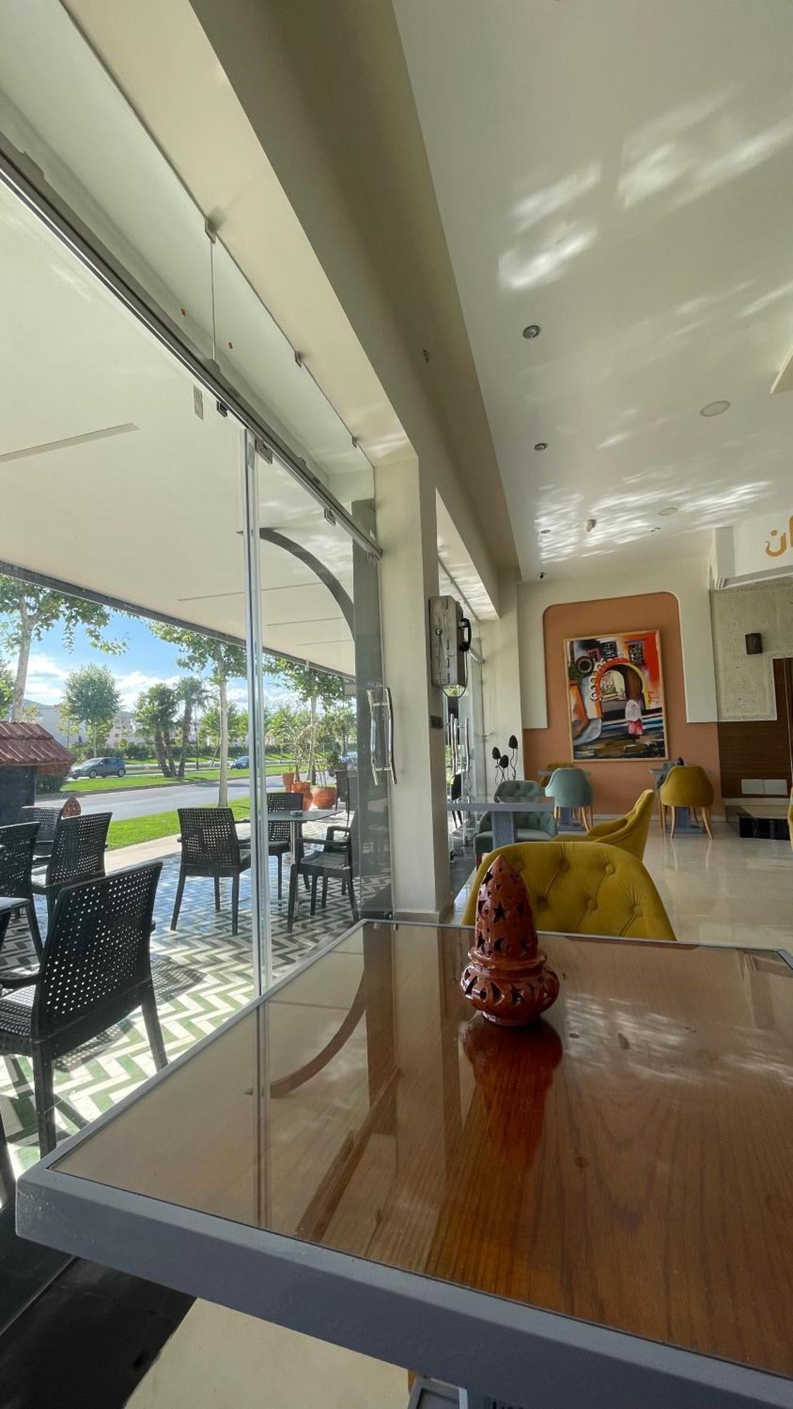 Hotel Ryad Tetouan Aero Exteriér fotografie